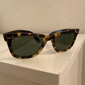 Authentic Ray Ban ORIGINAL WAYFARER @Collection
